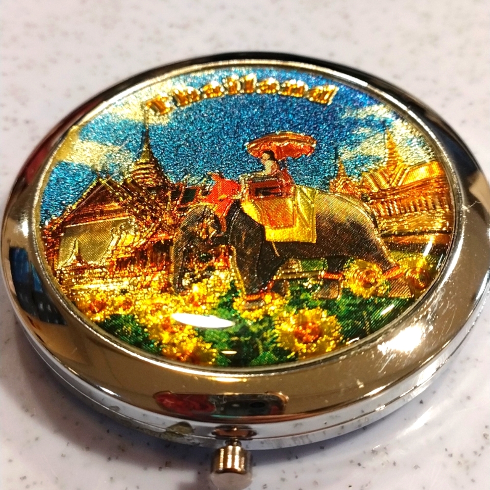 Vintage Thailand Double Mirror Compact Handheld Vanity Lucky Elephant/Floral ❤️